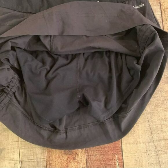 Columbia women's size medium Black skort skirt with under shorts with side ties - Picture 5 of 8